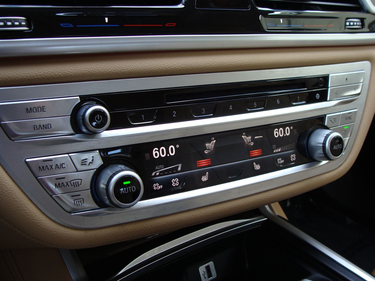 BMW 7 Series 750i xDrive Sedan 2017