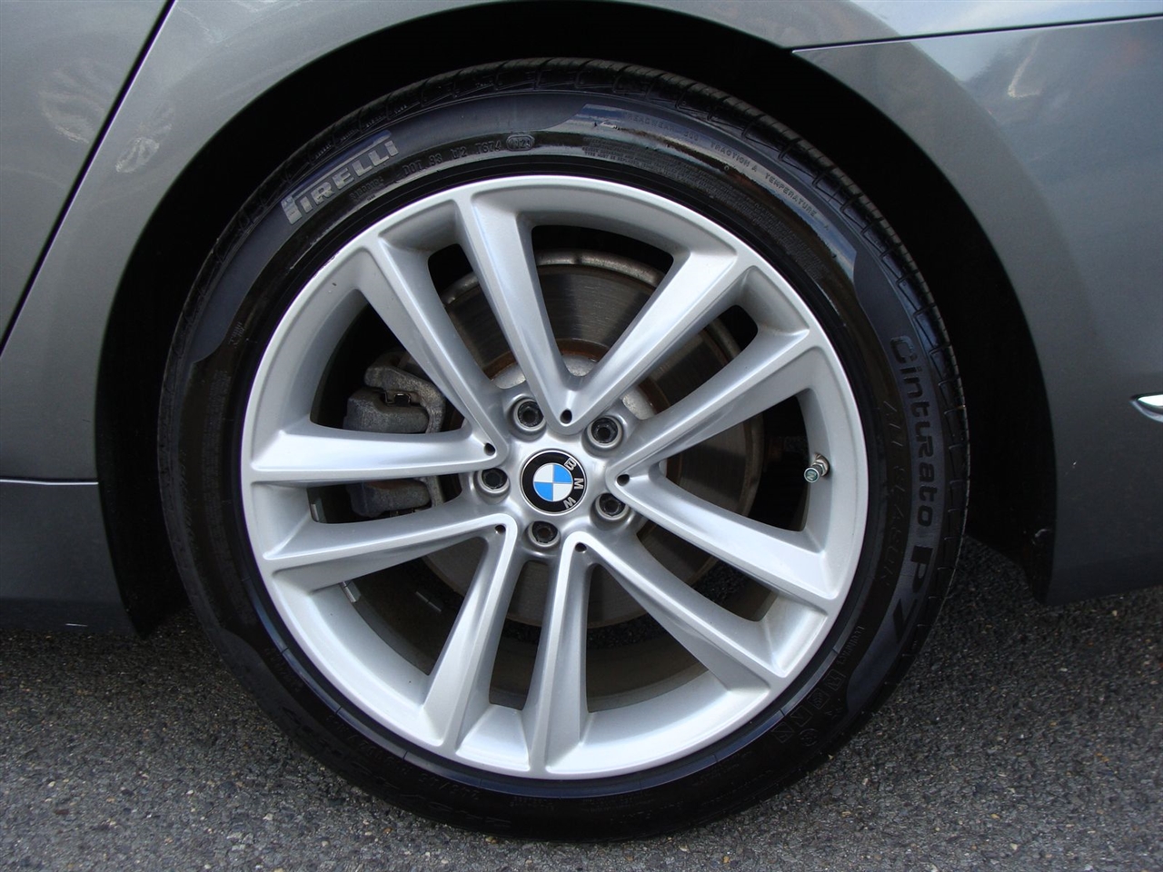 BMW 7 Series 750i xDrive Sedan 2017