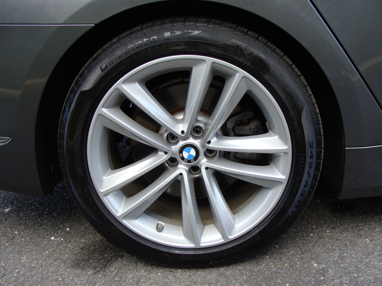 BMW 7 Series 750i xDrive Sedan 2017