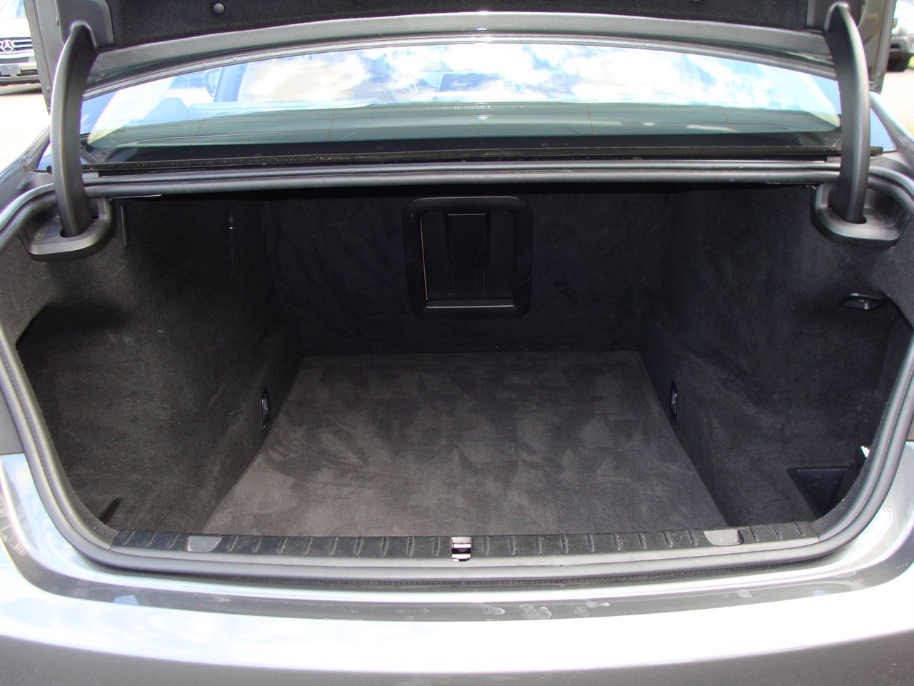 BMW 7 Series 750i xDrive Sedan 2017