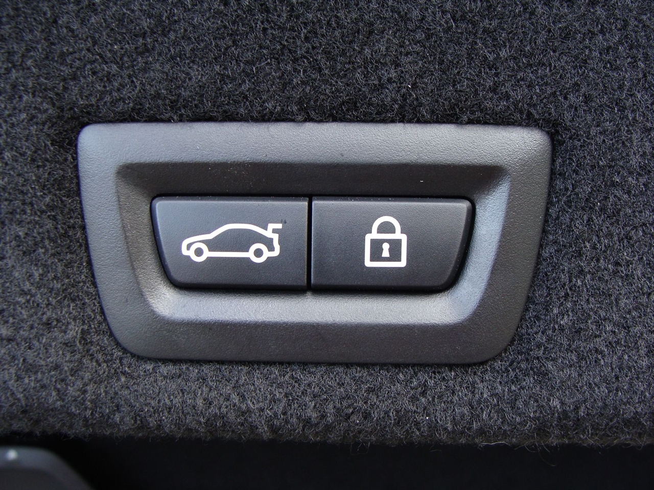 BMW 7 Series 750i xDrive Sedan 2017