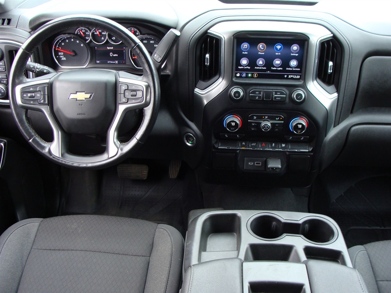 Chevrolet Silverado 1500 4WD Crew Cab 147" LT w/2FL 2021