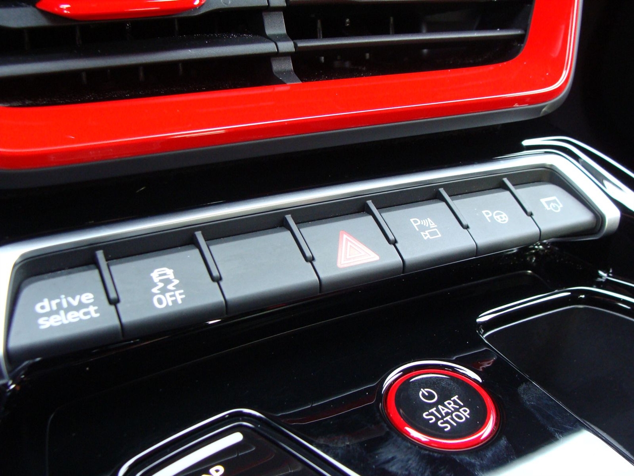 Audi RS e-tron GT quattro 2023