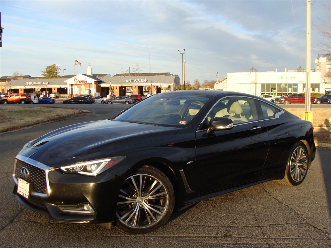 Infiniti Q60 2.0t Premium AWD 2017