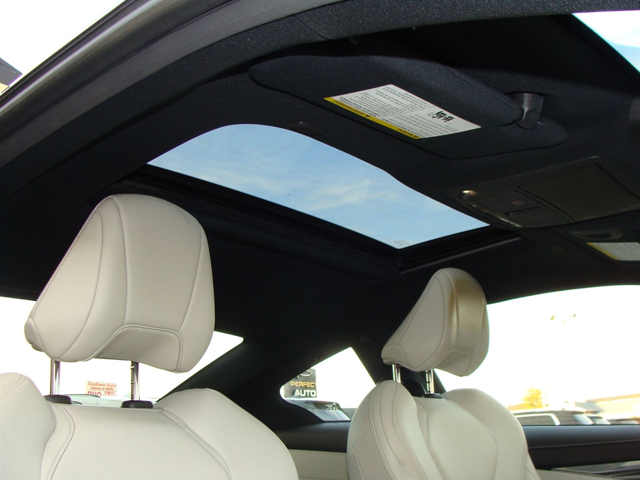 Infiniti Q60 2.0t Premium AWD 2017