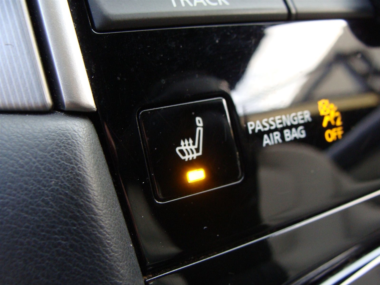 Infiniti Q60 2.0t Premium AWD 2017