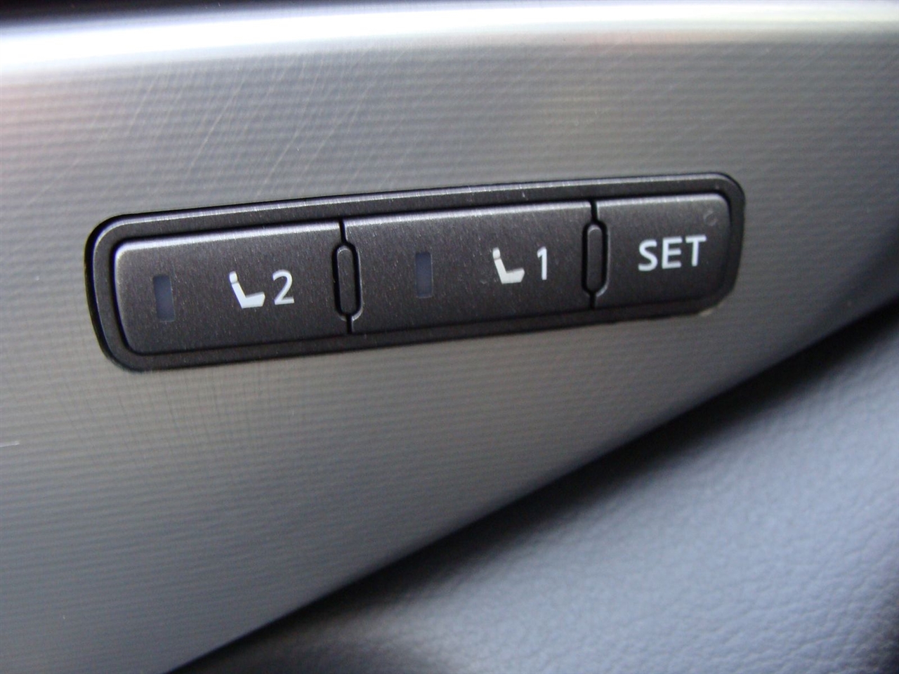 Infiniti Q60 2.0t Premium AWD 2017