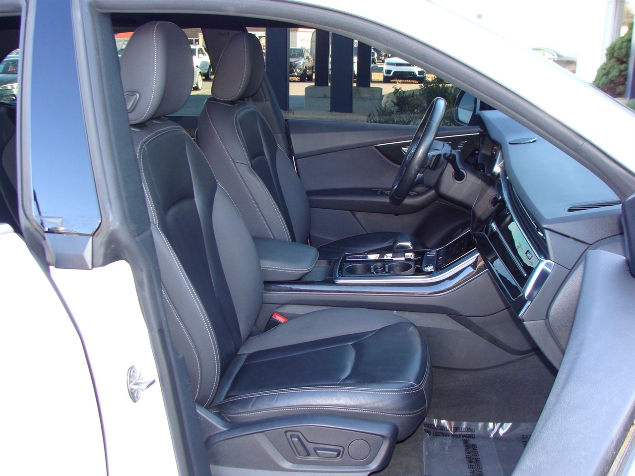 Audi Q8 Premium 55 TFSI quattro 2019