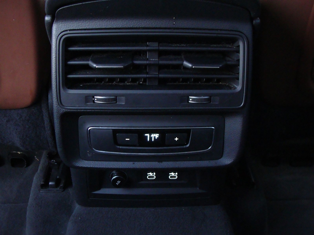 Audi Q7 Premium Plus 45 TFSI quattro 2021