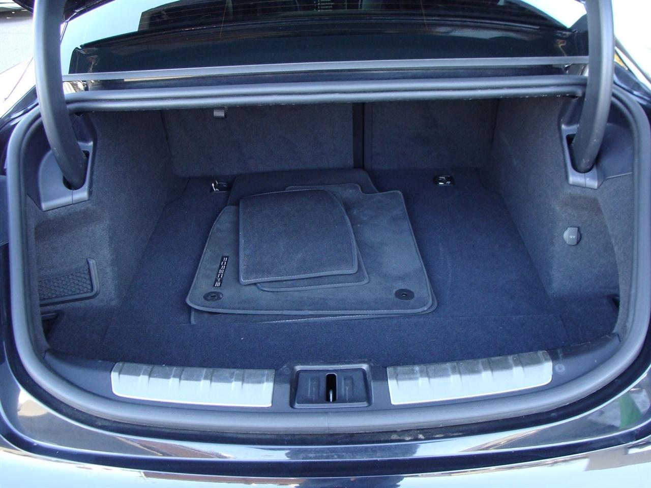 Porsche Taycan 4S Sedan 2020