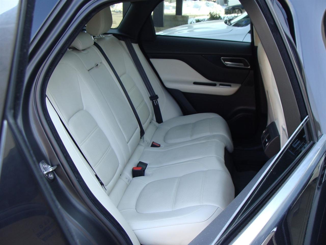 Jaguar F-Pace 25t Prestige AWD 2020