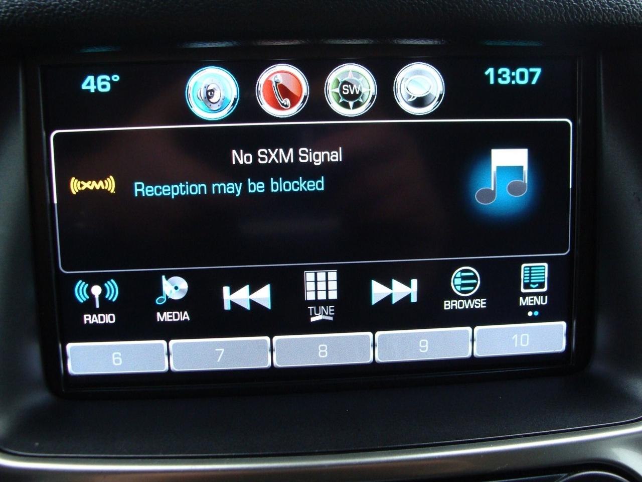 Chevrolet Suburban 4WD 4dr 1500 LT 2016