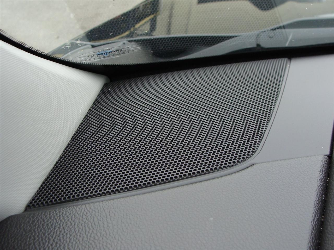 Chevrolet Suburban 4WD 4dr 1500 LT 2016