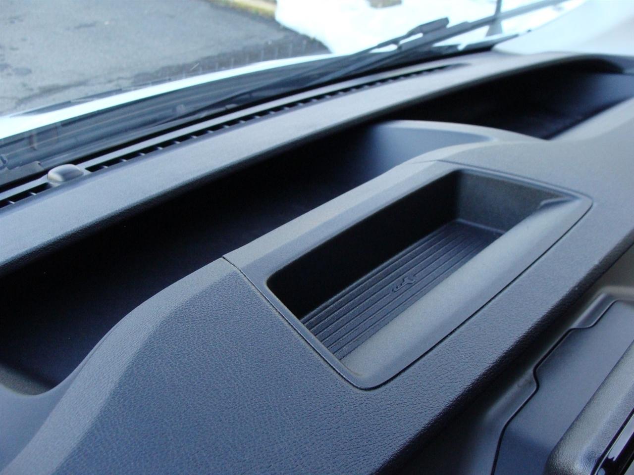 Ford Transit Passenger Wagon T-350 148" Med Roof XLT RWD 2022