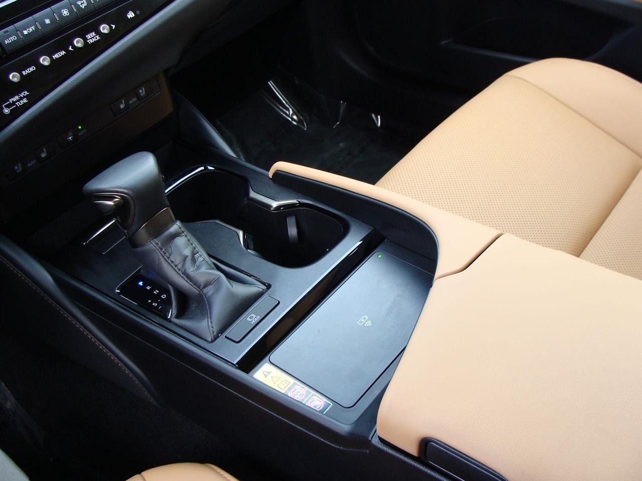 Lexus ES ES 350 FWD 2024