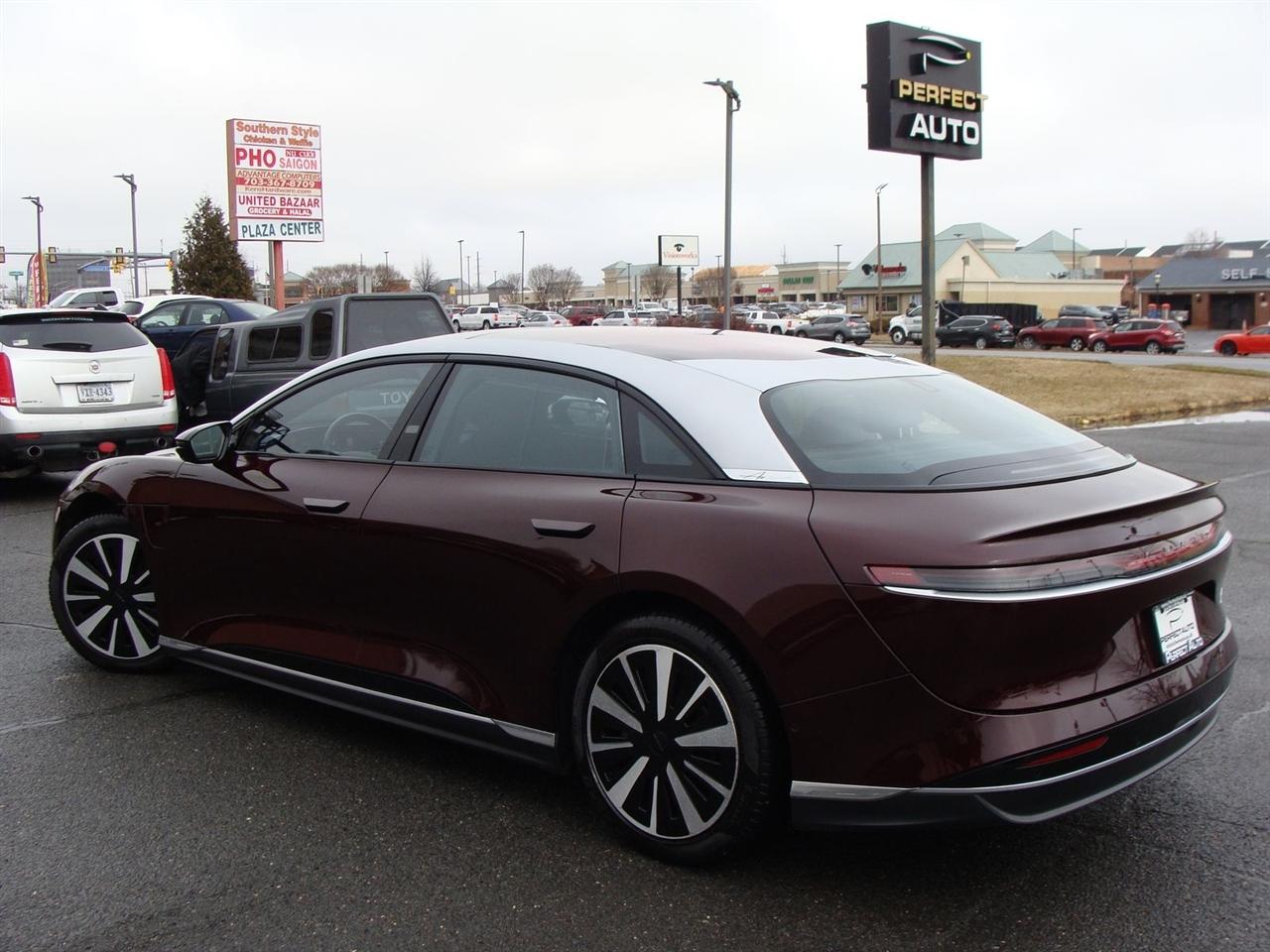 Lucid Air Touring AWD 2024