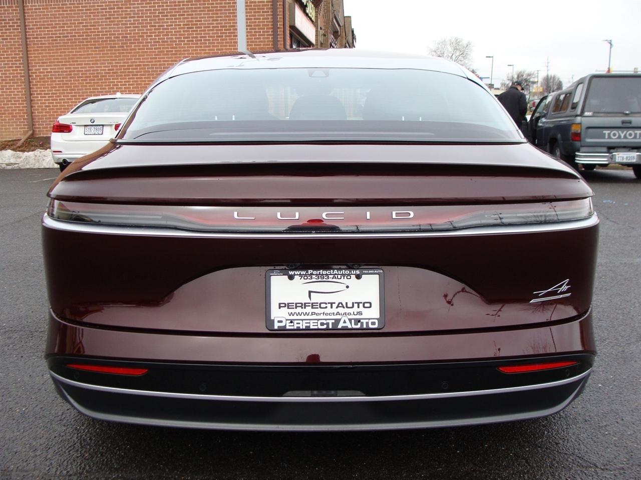 Lucid Air Touring AWD 2024