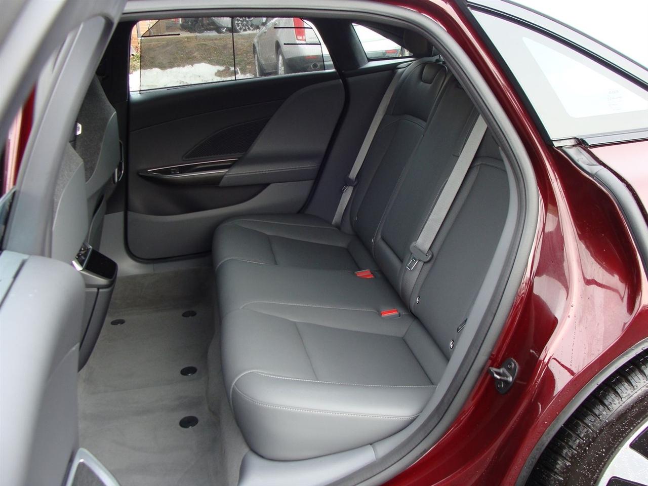 Lucid Air Touring AWD 2024