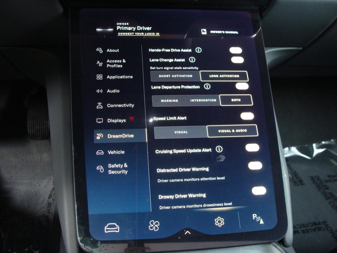 Lucid Air Touring AWD 2024