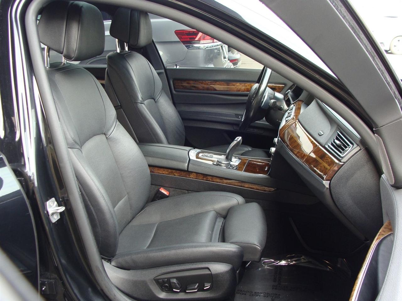 BMW 7 Series 4dr Sdn 740Li xDrive AWD 2015