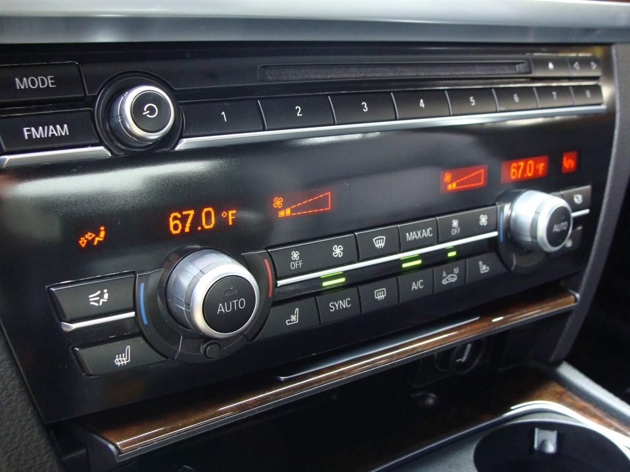 BMW 7 Series 4dr Sdn 740Li xDrive AWD 2015