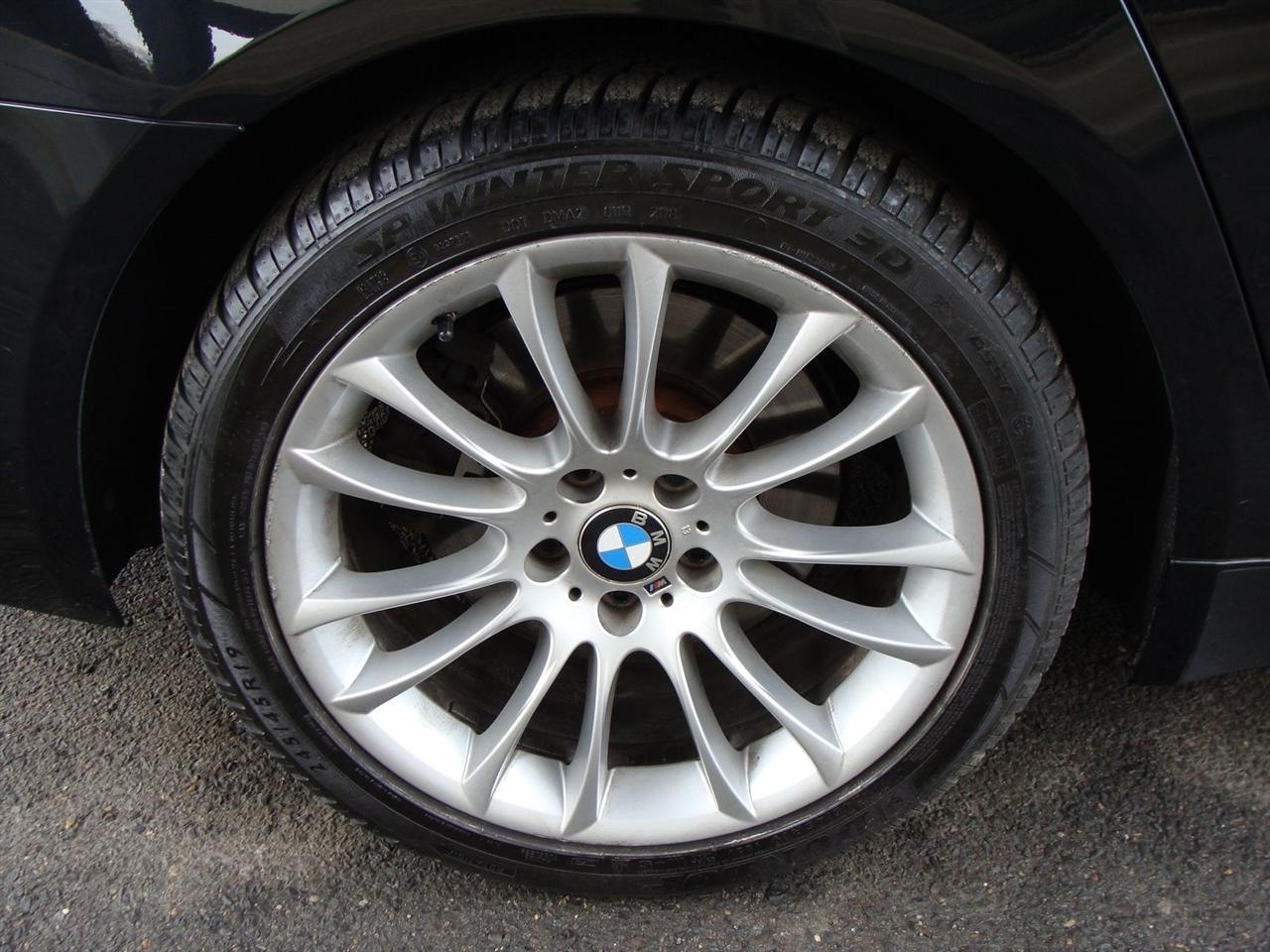 BMW 7 Series 4dr Sdn 740Li xDrive AWD 2015