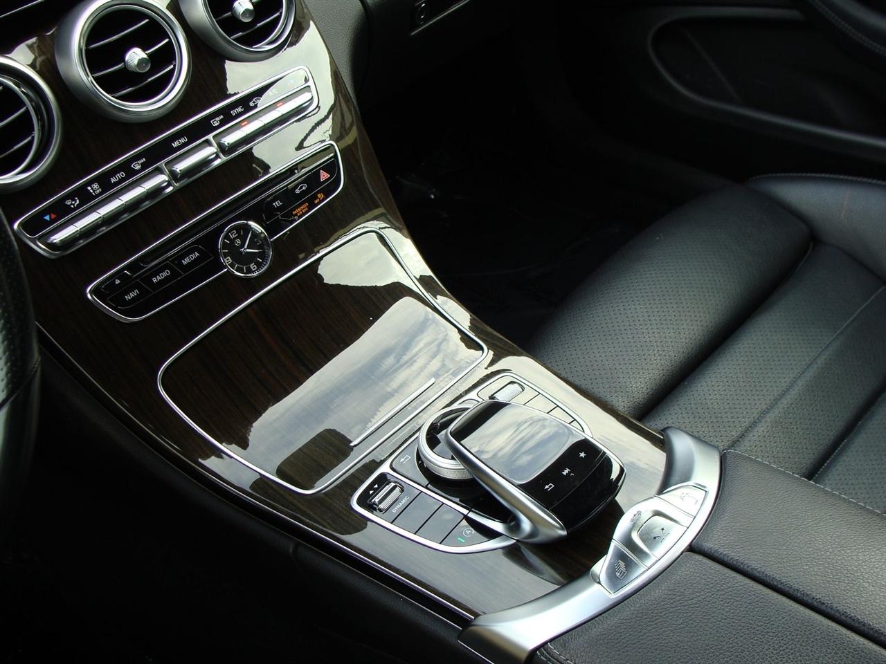 Mercedes-Benz C-Class C 300 4MATIC Cabriolet 2018