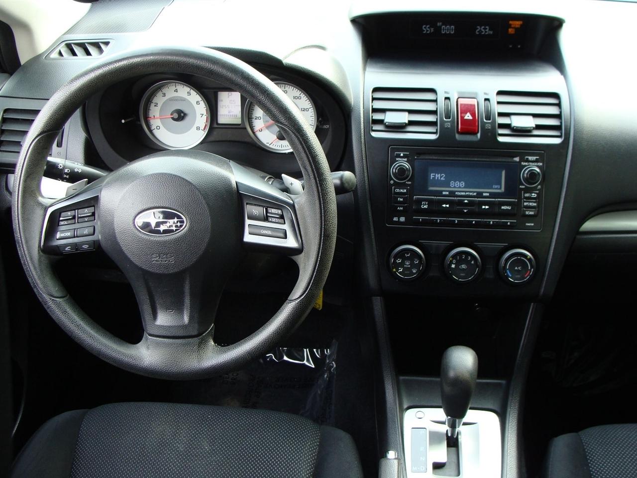 Subaru Impreza Sedan 4dr Auto 2.0i Premium 2013