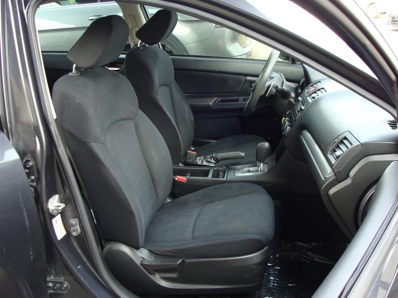 Subaru Impreza Sedan 4dr Auto 2.0i Premium 2013