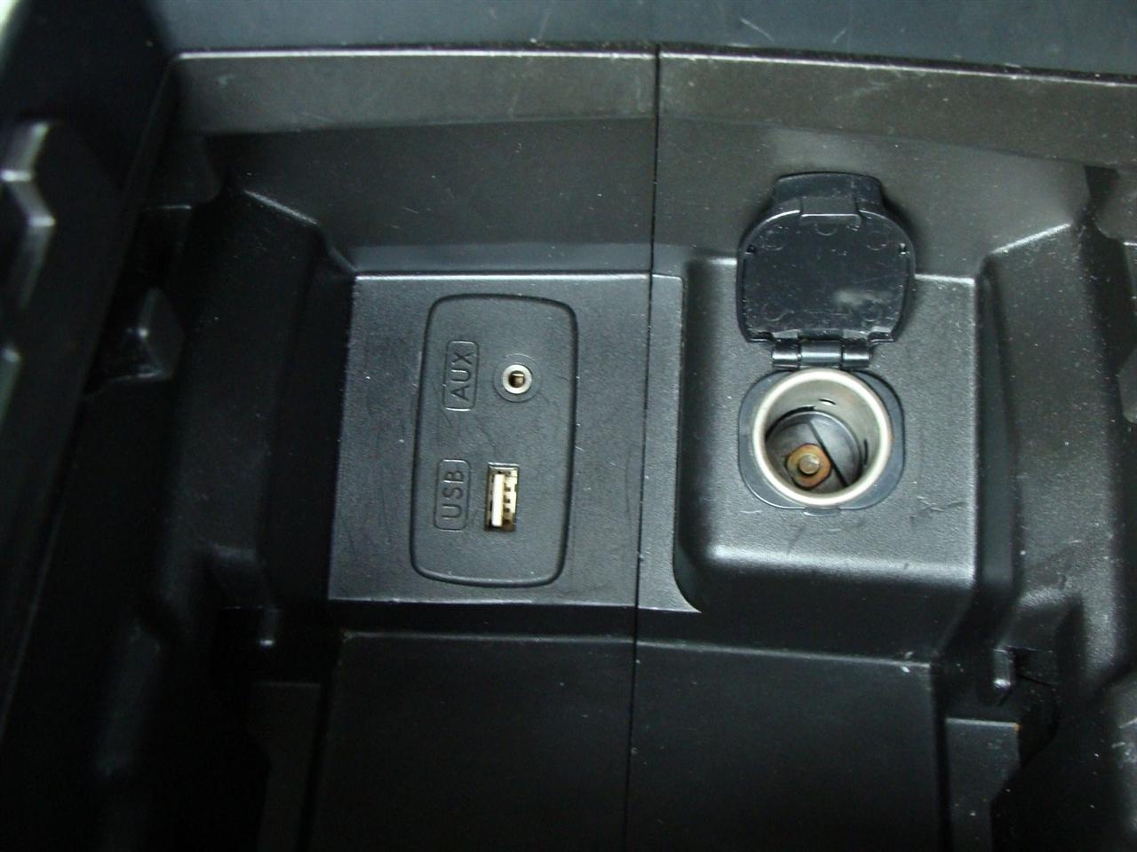 Subaru Impreza Sedan 4dr Auto 2.0i Premium 2013