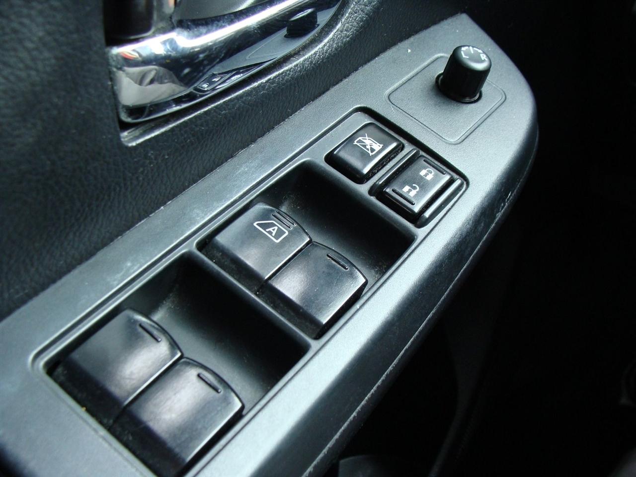 Subaru Impreza Sedan 4dr Auto 2.0i Premium 2013