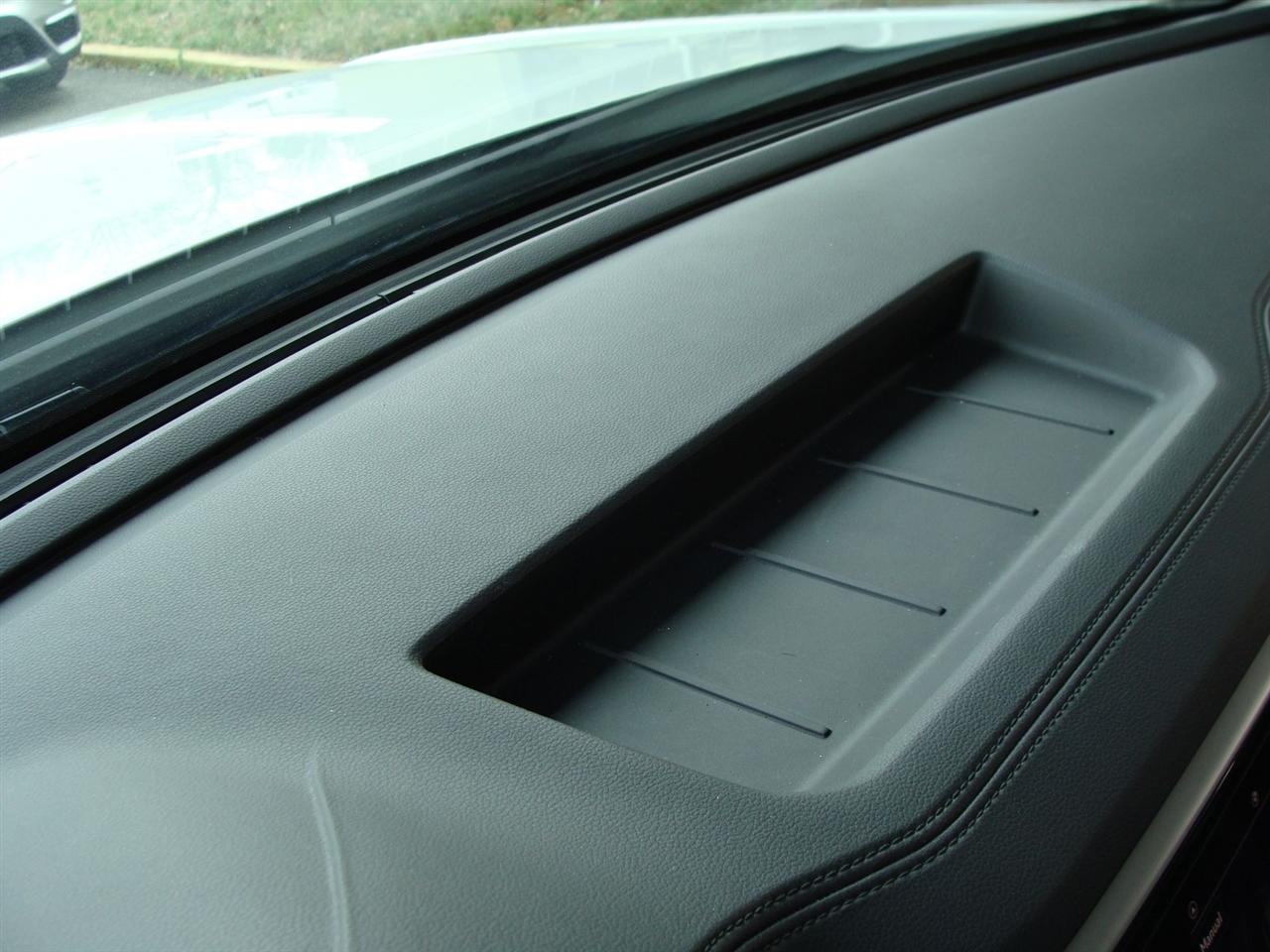 Volkswagen Atlas 3.6L V6 SE w/Technology FWD 2022