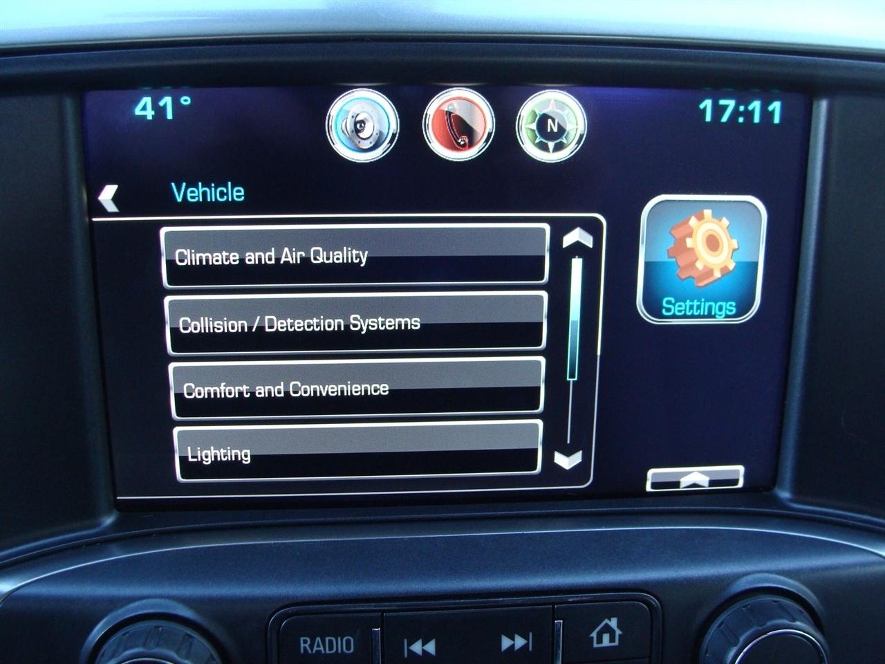 Chevrolet Silverado 1500 4WD Double Cab 143.5" LT w/1LT 2015