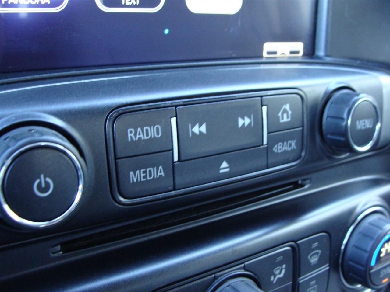 Chevrolet Silverado 1500 4WD Double Cab 143.5" LT w/1LT 2015