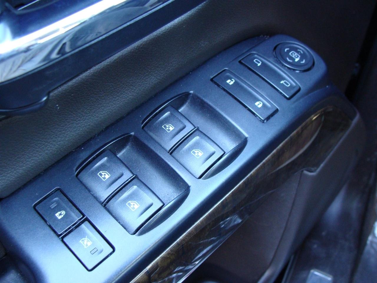 Chevrolet Silverado 1500 4WD Double Cab 143.5" LT w/1LT 2015