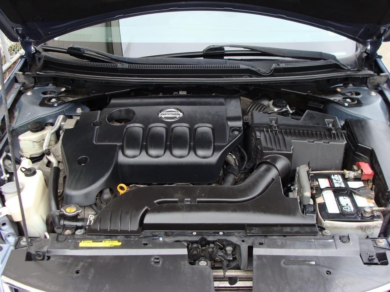 Nissan Altima 4dr Sdn I4 CVT 2.5 S 2012