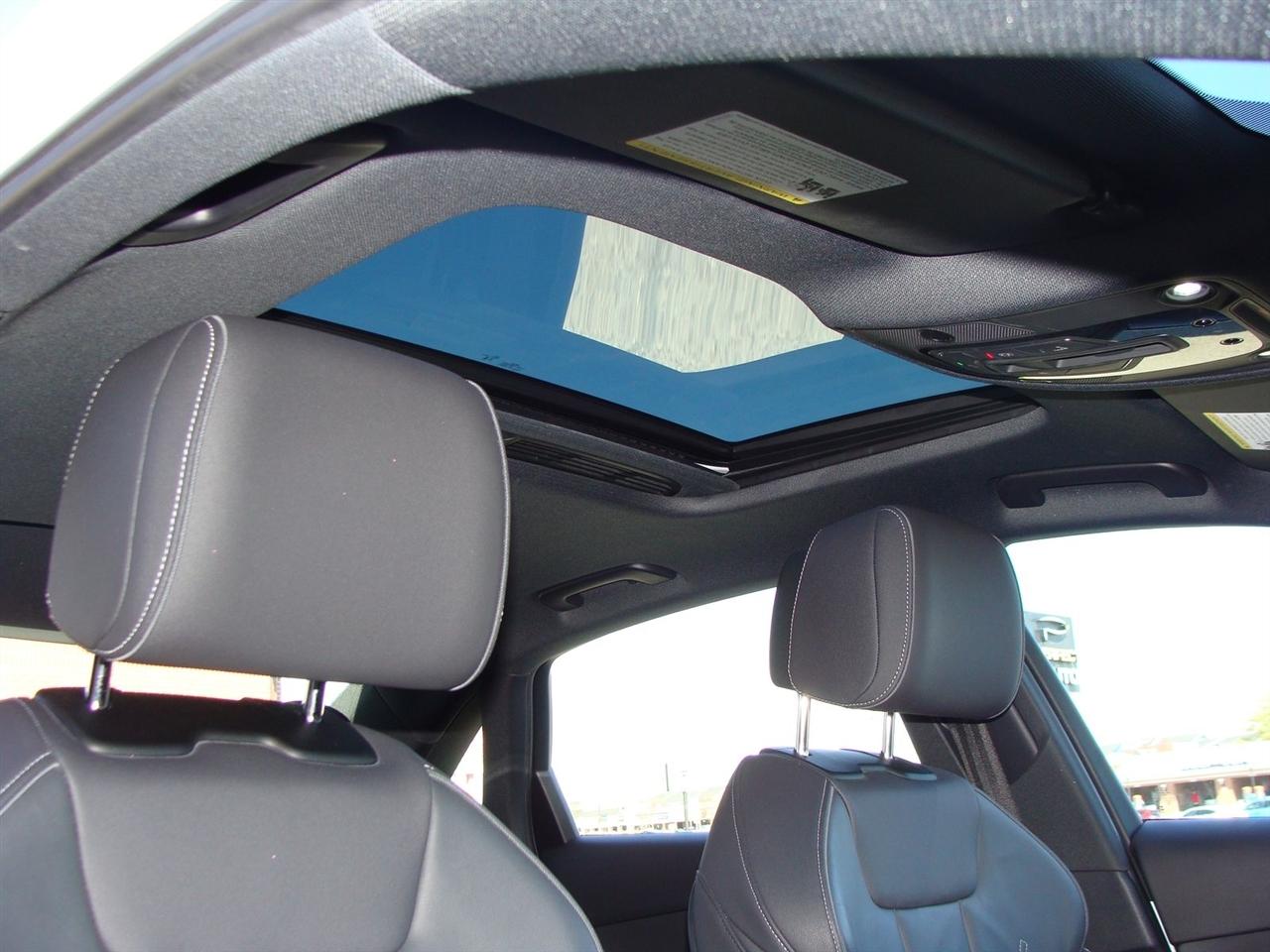 Audi A4 Sedan S line Premium 45 TFSI quattro 2023