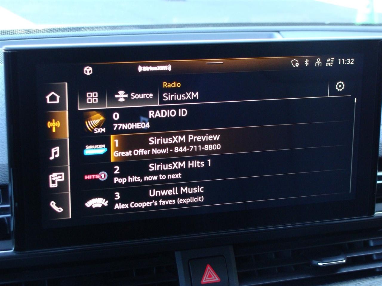 Audi A4 Sedan S line Premium 45 TFSI quattro 2023