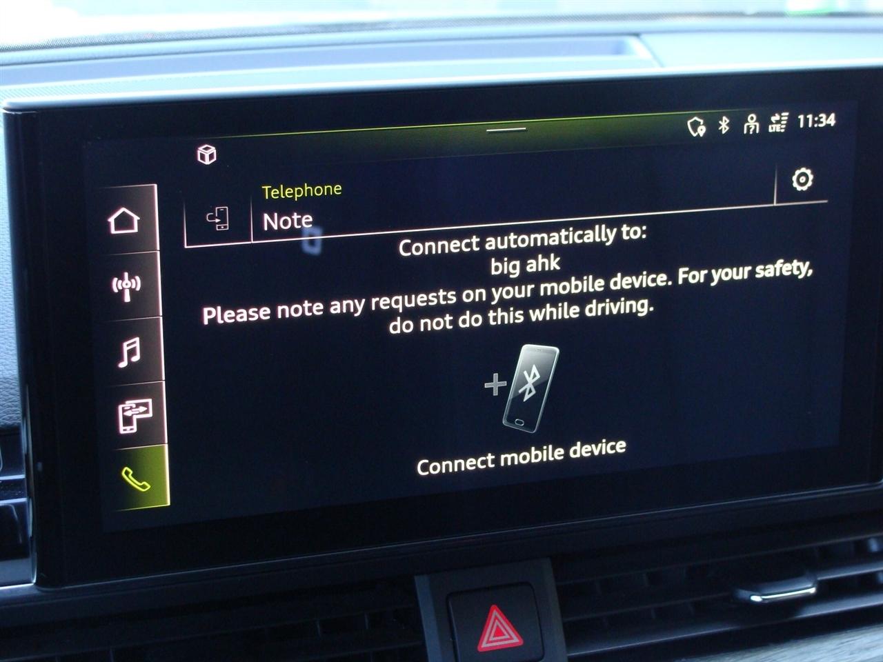 Audi A4 Sedan S line Premium 45 TFSI quattro 2023