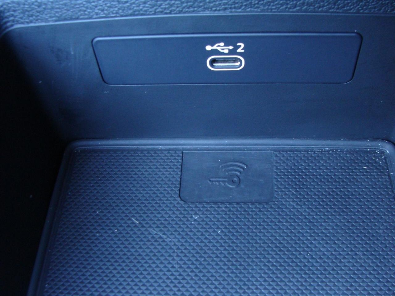 Audi A4 Sedan S line Premium 45 TFSI quattro 2023