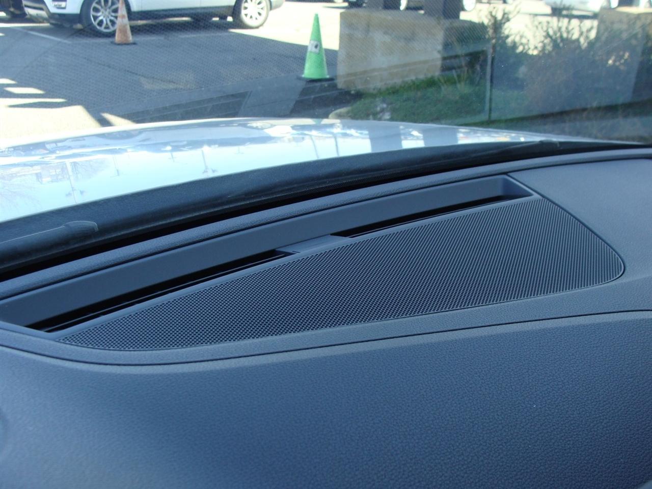 Audi A4 Sedan S line Premium 45 TFSI quattro 2023