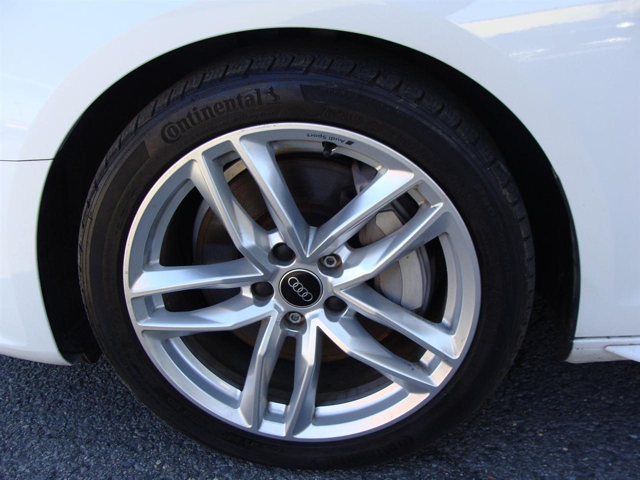 Audi A4 Sedan S line Premium 45 TFSI quattro 2023