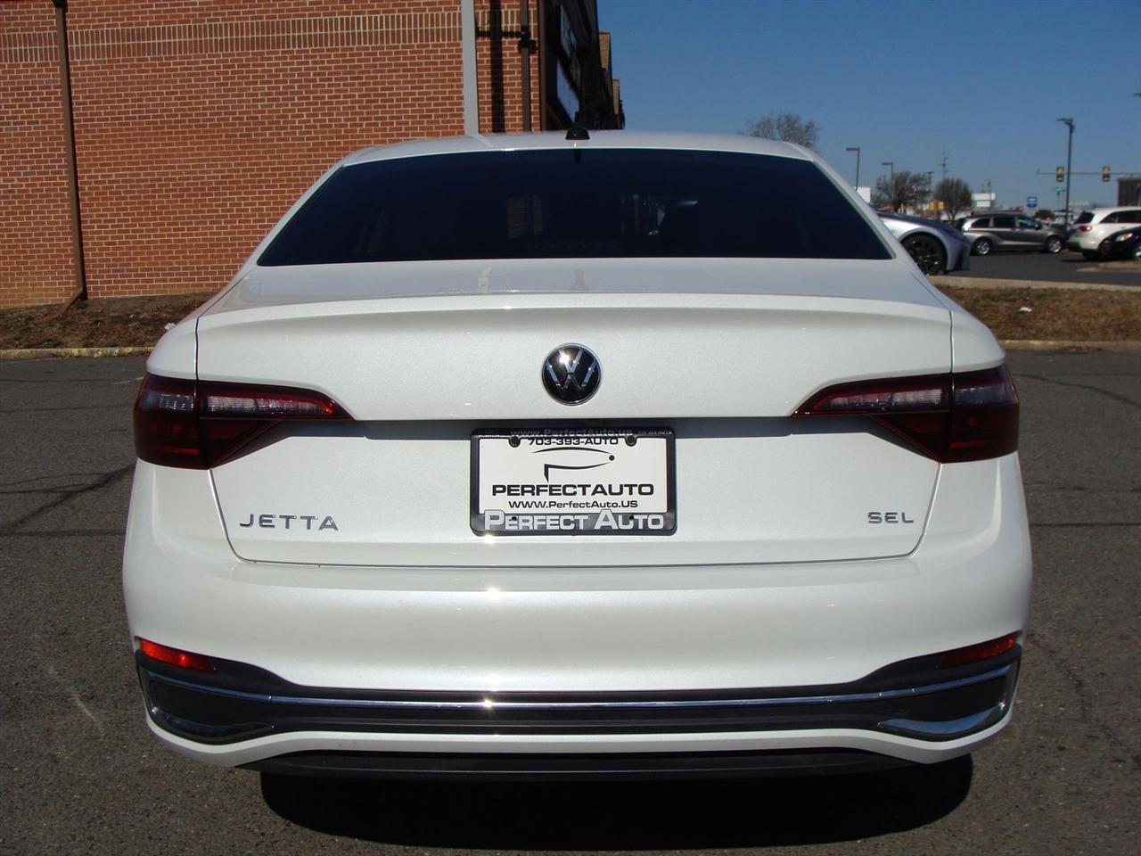 Volkswagen Jetta SEL Auto 2024