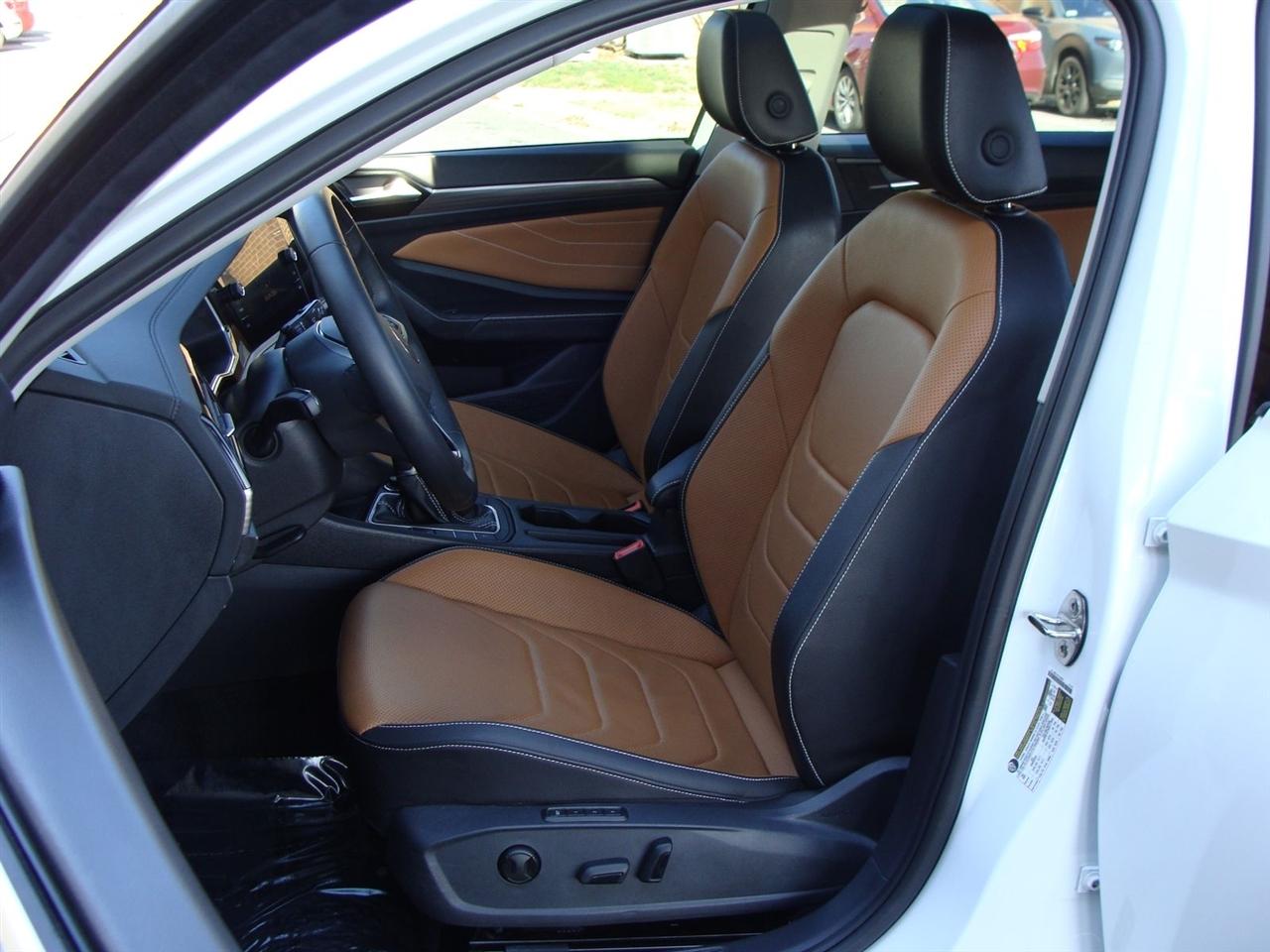 Volkswagen Jetta SEL Auto 2024