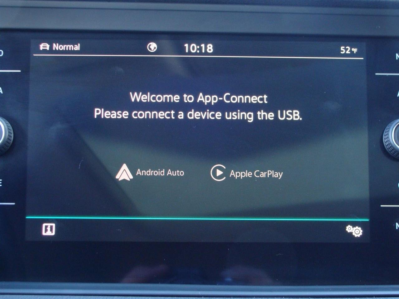 Volkswagen Jetta SEL Auto 2024