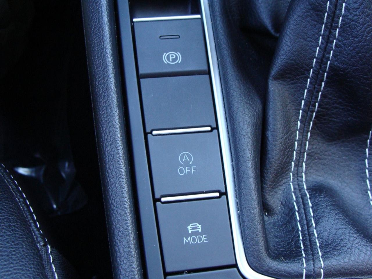 Volkswagen Jetta SEL Auto 2024