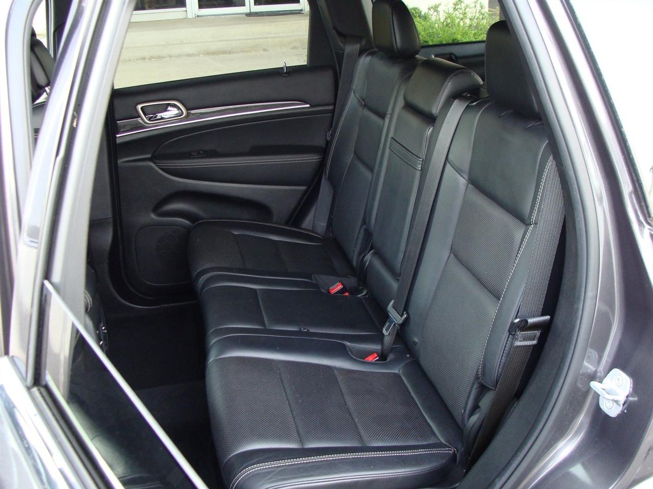 Jeep Grand Cherokee 4WD 4dr Overland 2014