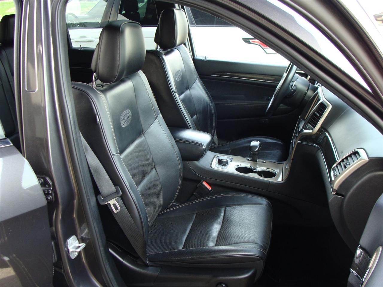 Jeep Grand Cherokee 4WD 4dr Overland 2014