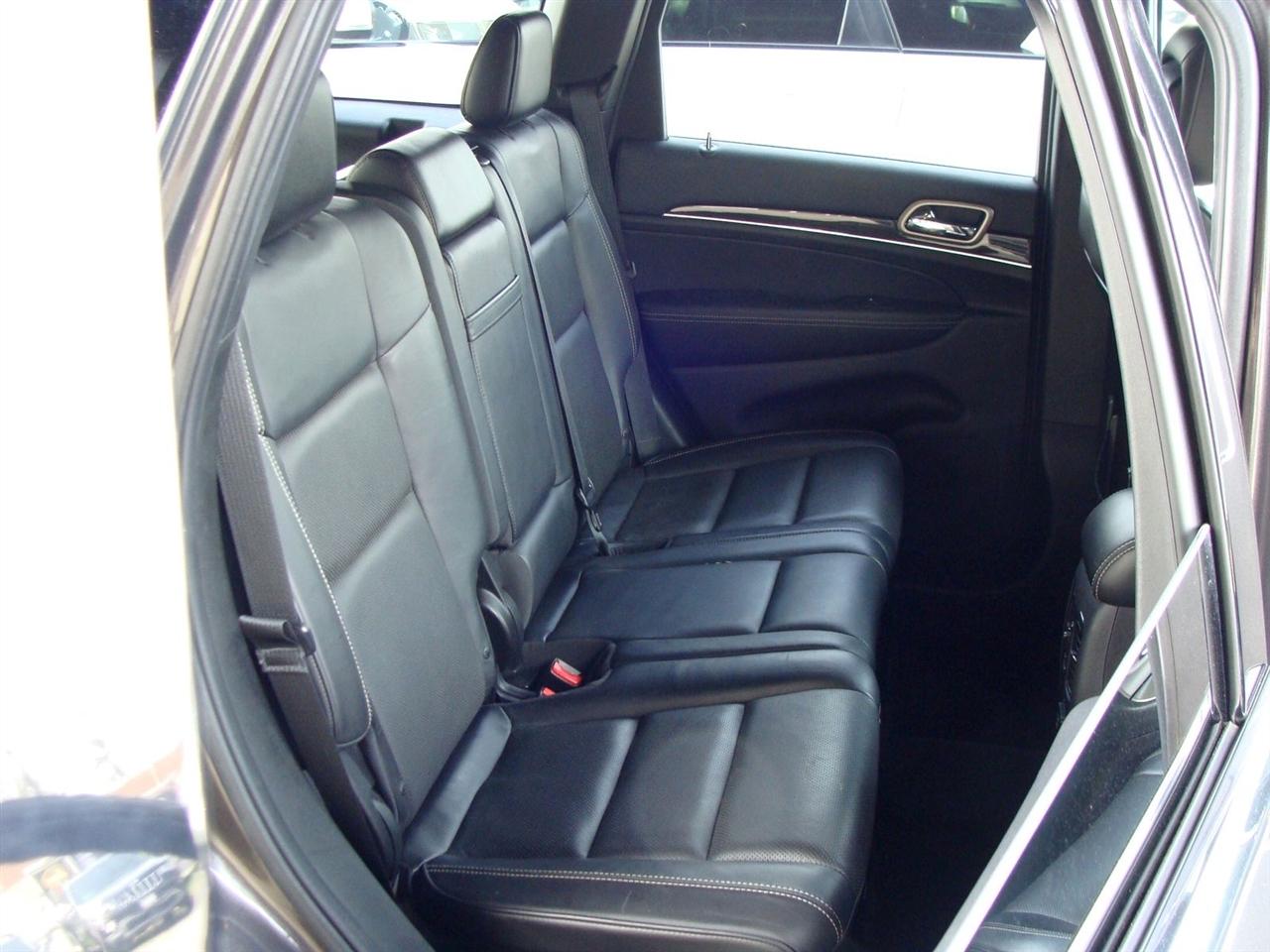 Jeep Grand Cherokee 4WD 4dr Overland 2014