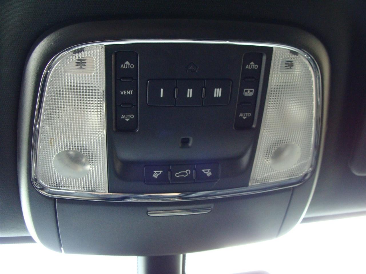 Jeep Grand Cherokee 4WD 4dr Overland 2014